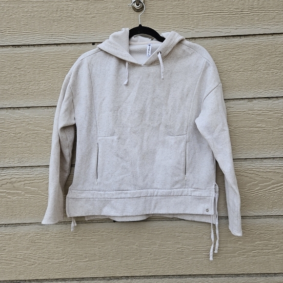 Fabletics Tops - Fabletics Rayna hoodie in Vanilla Heather XS relaxed fit